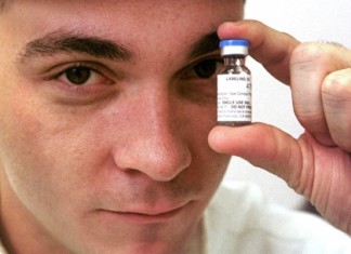 Cuba prueba la nueva vacuna contra el sida en los seres humanos (TERAVAC-VIH-1)