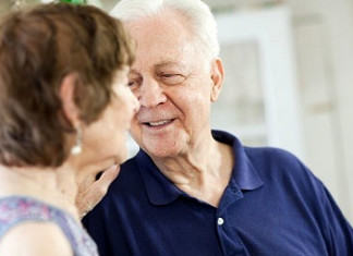 62 por ciento de los hombres y el 37 por ciento de las mujeres mayores de 65 años son sexualmente activos: estudio español