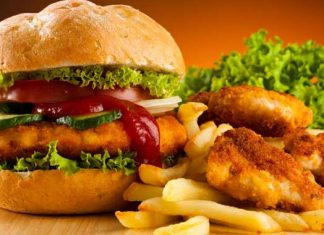 Altos niveles de ftalatos detectados en personas que toman comida rápida